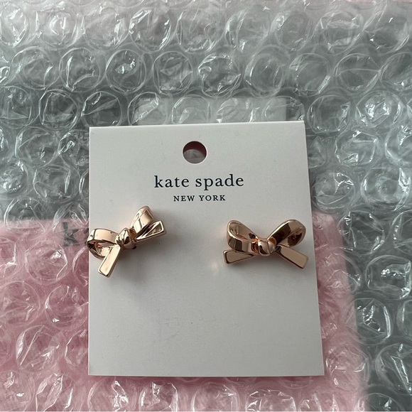 Kate spade Bow earrings and bangle bracelet - Picture 4 of 9